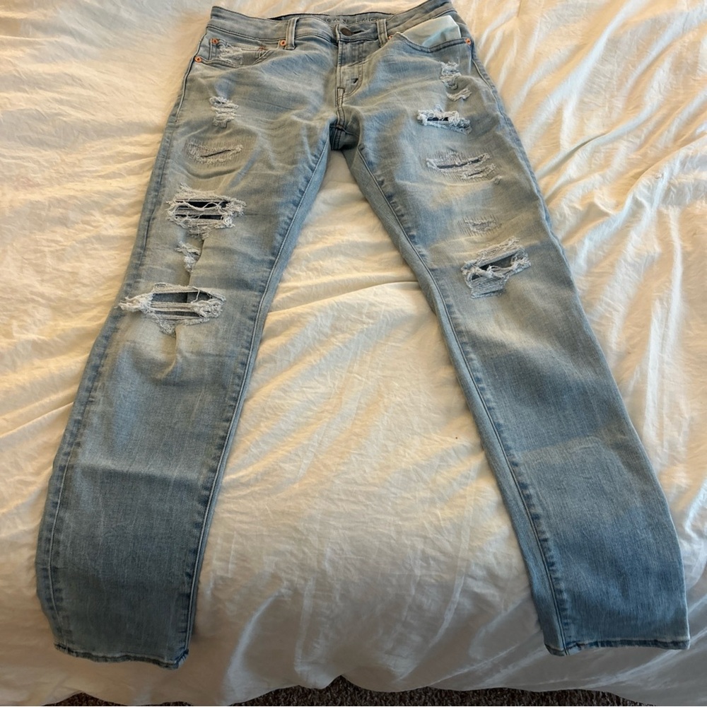 American Eagle Outfitters Light Blue Denim Jeans
